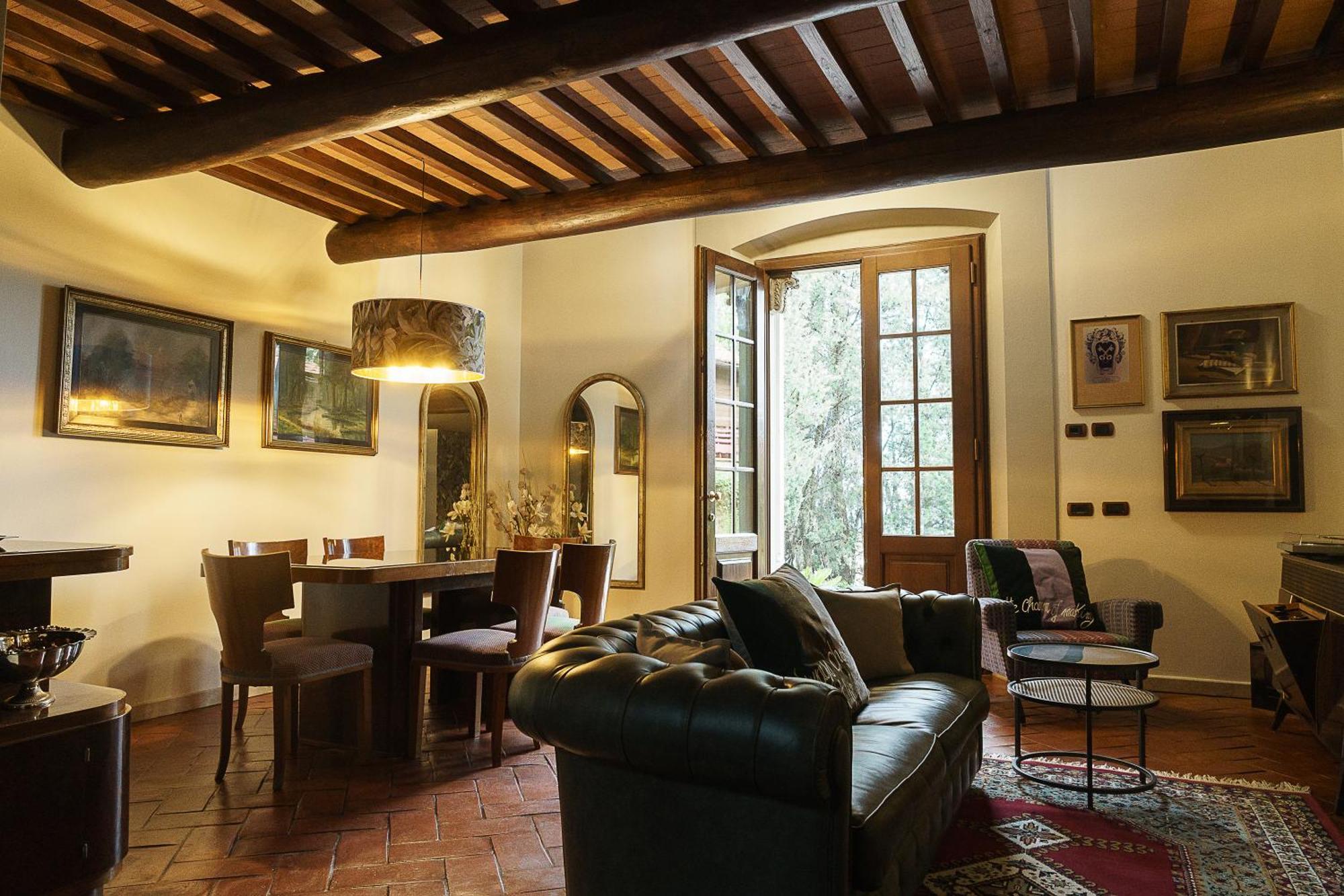 Chiesino Dei Vaioni Villa
