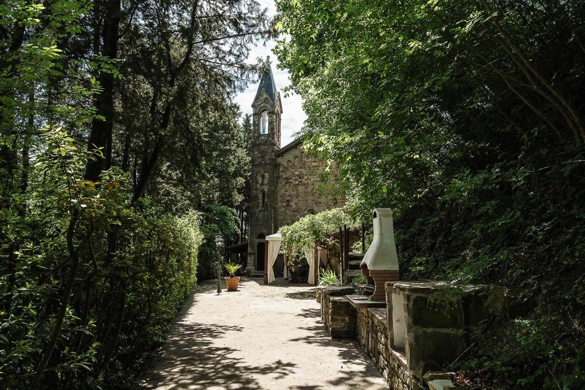 Chiesino Dei Vaioni Pistoia